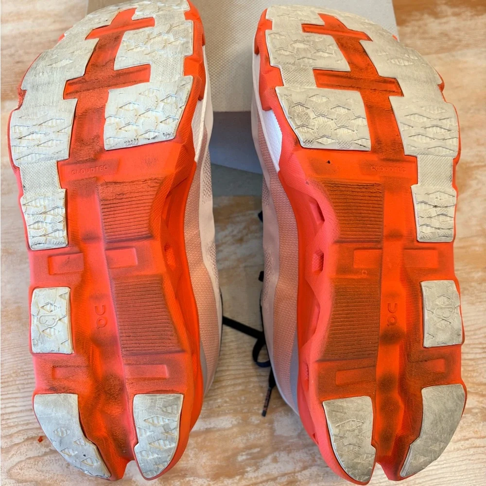 On Running Cloudmonster Hyper - White and Orange - Picture 8 of 9